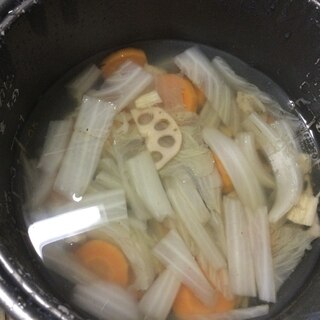 炊飯器でベジブロス風スープの素